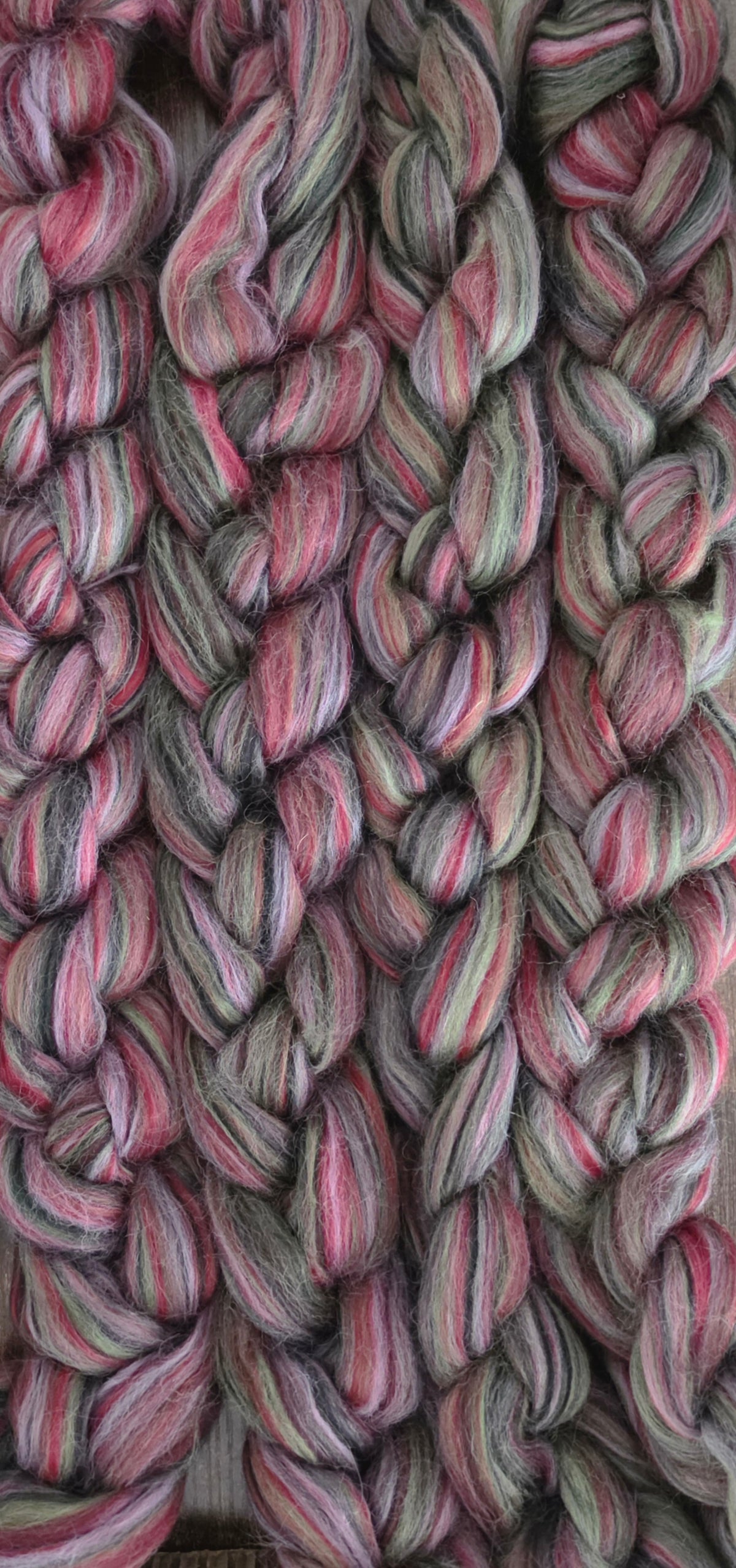 North York Moors BFL 6 Ounce Wool Fiber Braid Blue Faced Leicester for Spinning or Felting